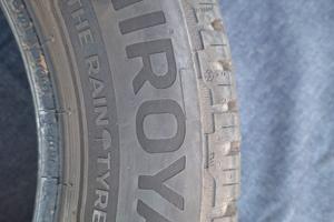 Gomme - Veicolo Lancia Ypsilon