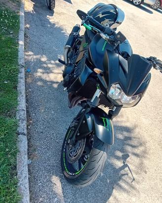 KAWASAKI z750