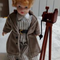 Bambola in porcellana-anno 2000-art.14-de agostini