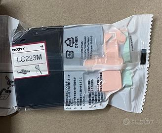 cartuccia stampante brother LC223M magenta orig