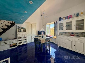 2 LOCALI A BARANO D'ISCHIA