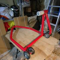 cavalletto monobraccio per BMW