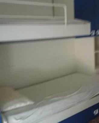 Letto a castello con 2 armadi