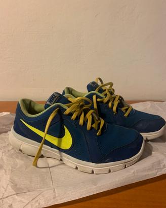 Scarpe Nike mis 40