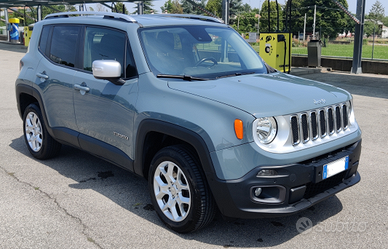 Jeep Renegade 2.0 4x4 con gancio di traino