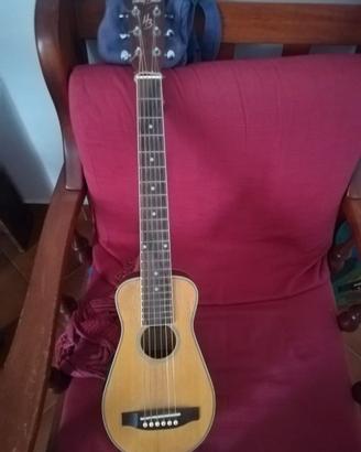 Chitarra, Guitarlele Harley Benton Elettroacustica