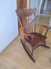 2 sedie a dondolo vintage  in noce