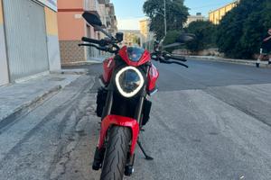 Ducati Monster 937 +
