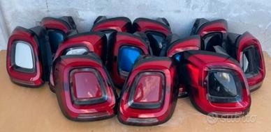 Coppia Fari Fanali Posteriori
Stop a LED Fiat 500x