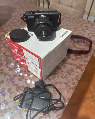 Canon EOS M200