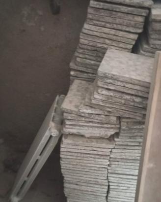 Piastrelle in graniglia