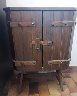 Mobiletto rustico in legno massello con an