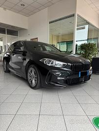 Bmw 118 118d 5p. Msport