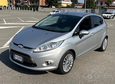 Ford Fiesta 1.2 Benzina 82 CV Titanium Gancio trai