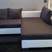 Divano letto bianco e grigio