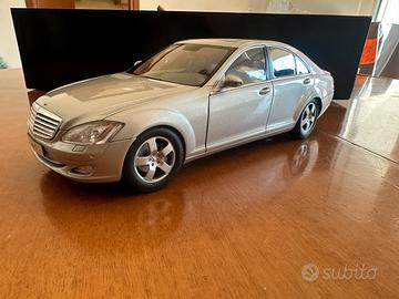 Mercedes S 500 autoart scala 1/18
