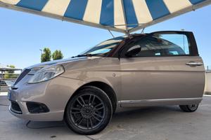 Lancia Ypsilon 1.3 MJT 75 CV Platino TETTO APRIBIL