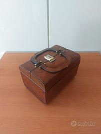 Valigetta in pelle d’epoca