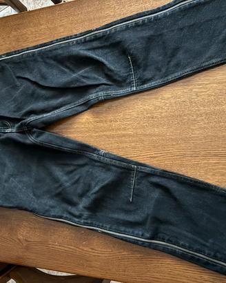 Jeans Zara Neri con Zip Laterali