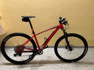 Scott scale 980 tg M colorazione red