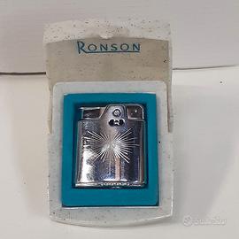 Accendino vintage Ronson Petite con scatola