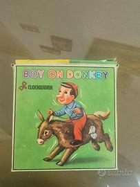 giocattolo antico nuovo