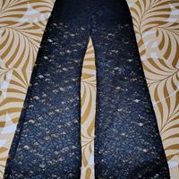 Nuovi pantaloni eleganti in pizzo neri