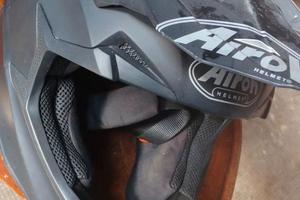 casco integrale Airoh full black