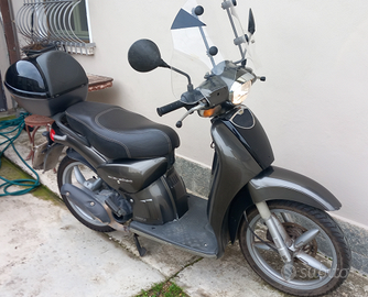 Aprilia Scarabeo 100