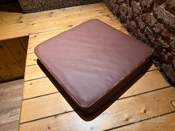 Cuscino 40x40 in pelle colore bordeaux