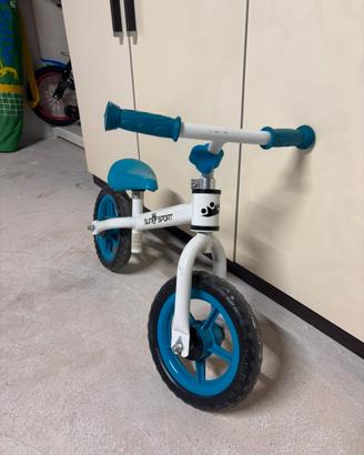 Bici bambino passeggio