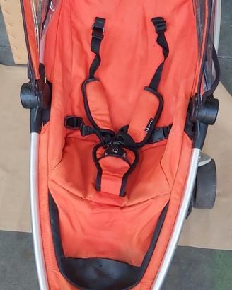 Passeggino QUINNY ZAPP fronte strada