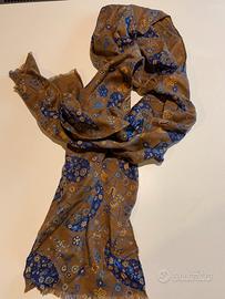 Sciarpa fantasia floreale