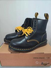 Anfibi Dr.Martens 1460 pascal  num.39