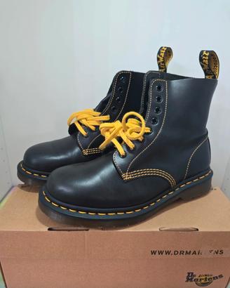 Anfibi Dr.Martens 1460 pascal  num.39
