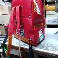 zaino in pelle rosso