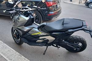Honda X ADV 750  BLACK METALLIC  SPECIAL EDITION 