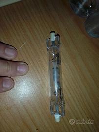 philips 70w / 830 master colour  uv-block