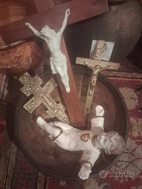 Vecchi crocefissi