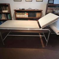 Lettino da visita per ambulatorio e studio medico