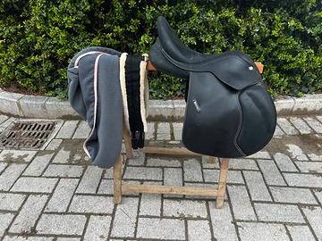 Sella da salto wintec pro hump 17,5