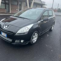 Peugeot 5008 1.6 HDi 112CV Business
