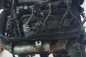 AUDI A6 C6 4F MOTORE COMPLETO P5: ASB 171kw 233cv