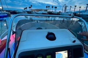 Bithia beach 8m con bagno e cucina_yamaha 300cv
