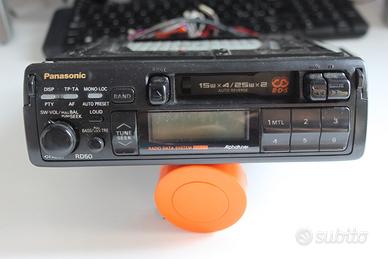 Autoradio cassette player PANASONIC RD50 con cavi