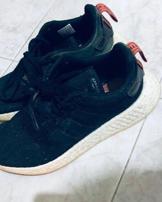 Adidas NMD R2 nere