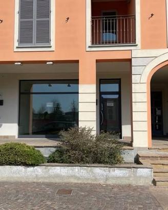 Immobile di 108 m² con 1 locale a Pandino