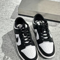 Nike Dunk Low Retro White Black Pand 42