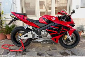 Honda CBR 600 RR