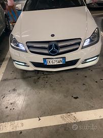 Mercedes benz 2012 w204